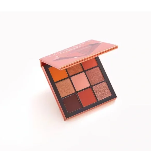 Huda Beauty Topaz Obsessions Eyeshadow Palette - Picture 2 of 3